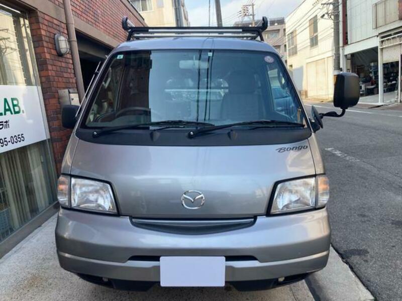 BONGO VAN