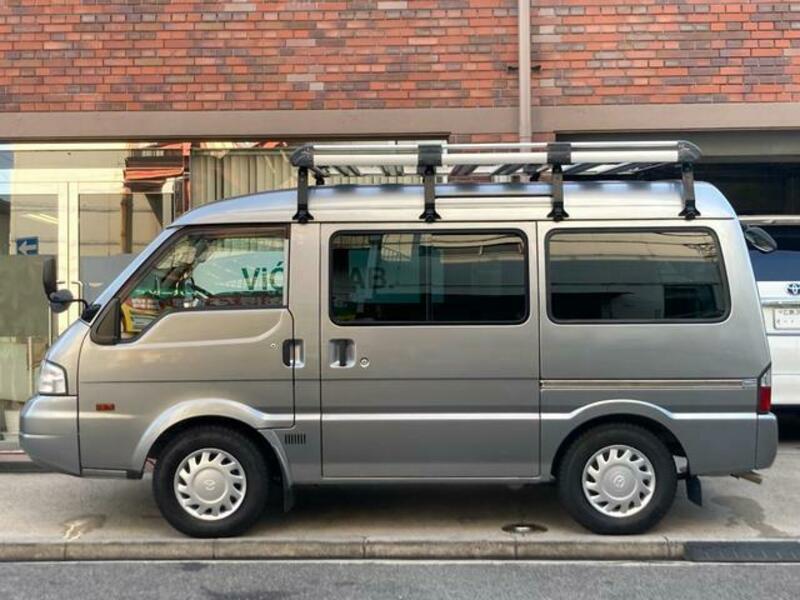 BONGO VAN