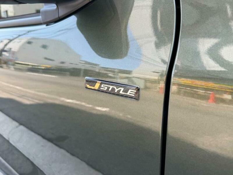 HUSTLER