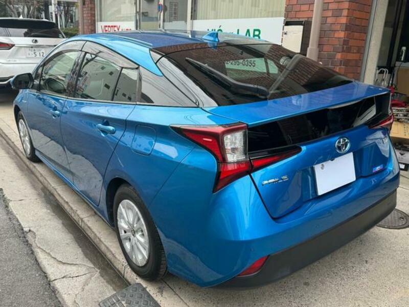 PRIUS