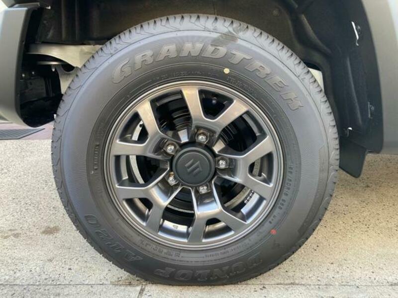 JIMNY SIERRA