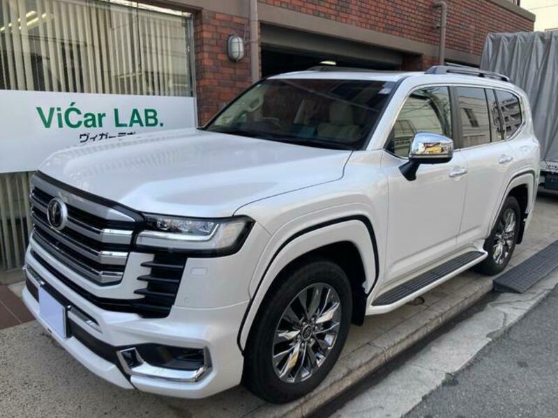 LAND CRUISER