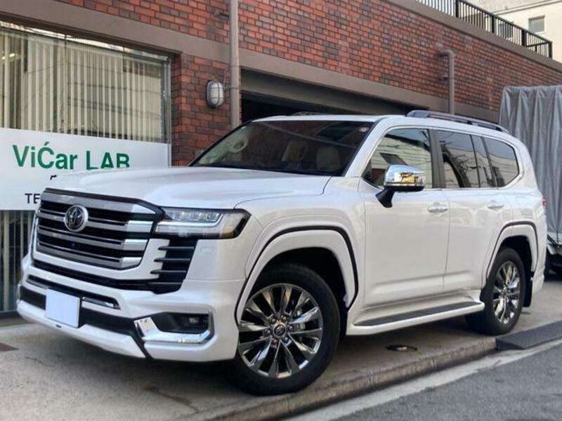 TOYOTA LAND CRUISER