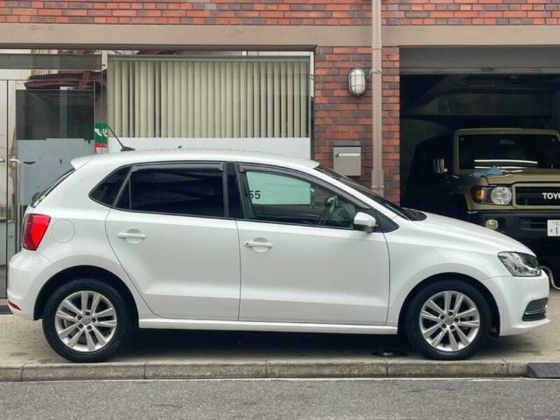 POLO