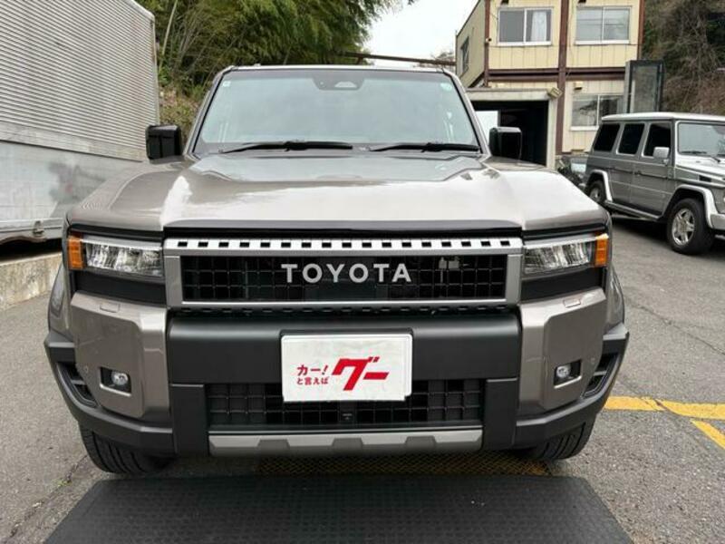 LAND CRUISER 250