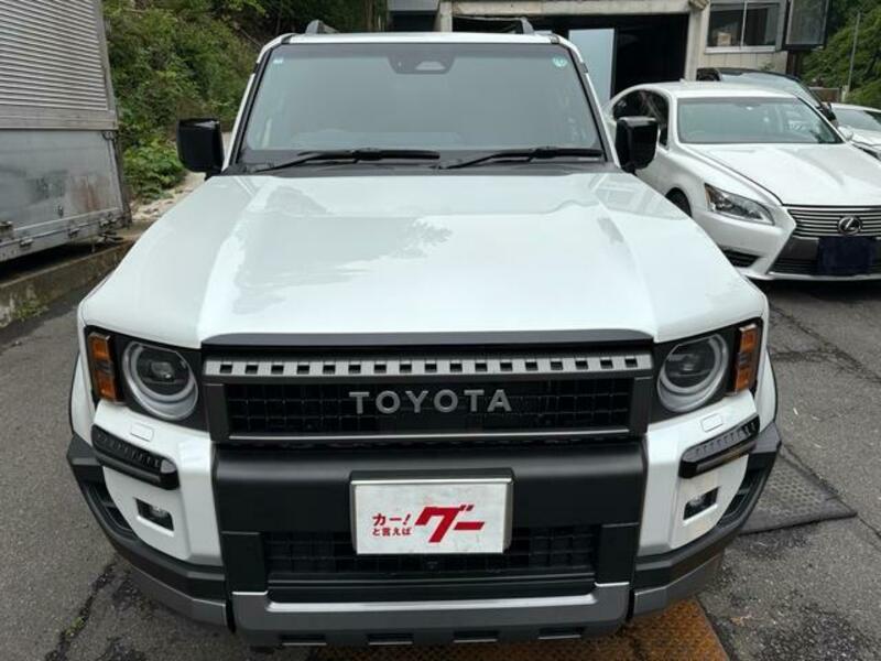 LAND CRUISER 250