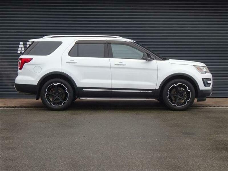 EXPLORER