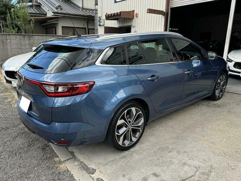 MEGANE