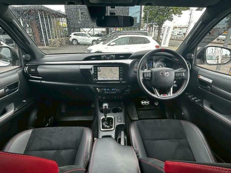 HILUX