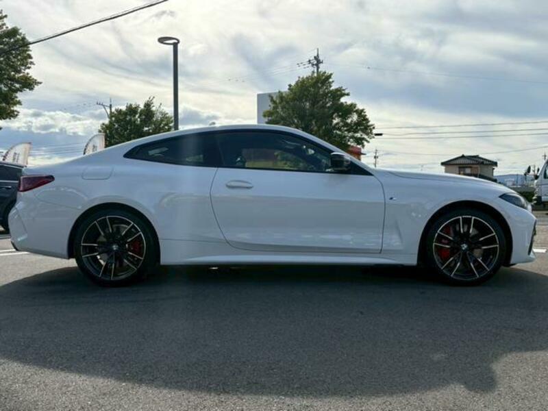 4 SERIES