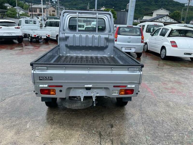 PIXIS TRUCK
