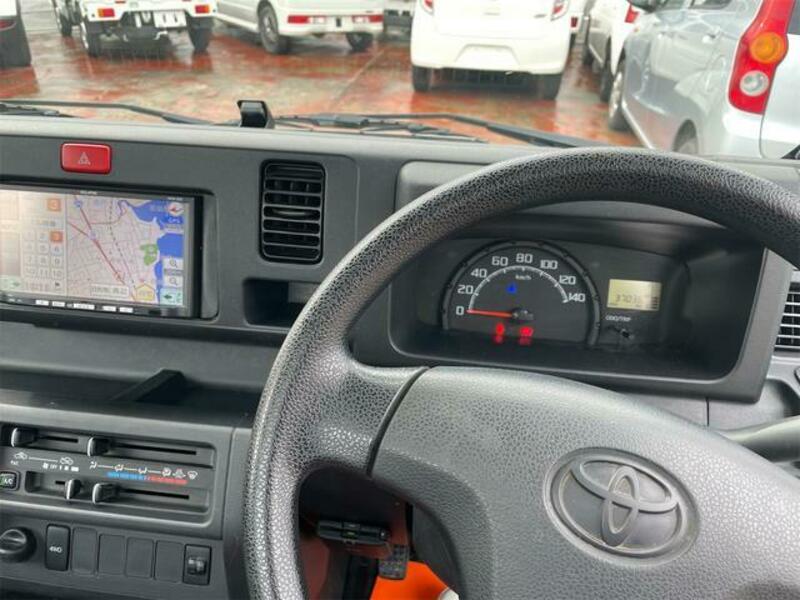 PIXIS TRUCK