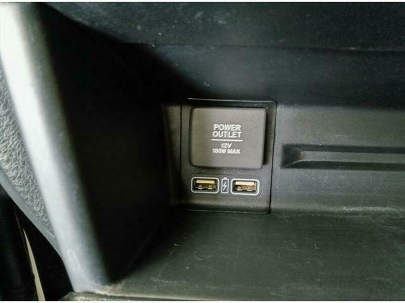 N-VAN