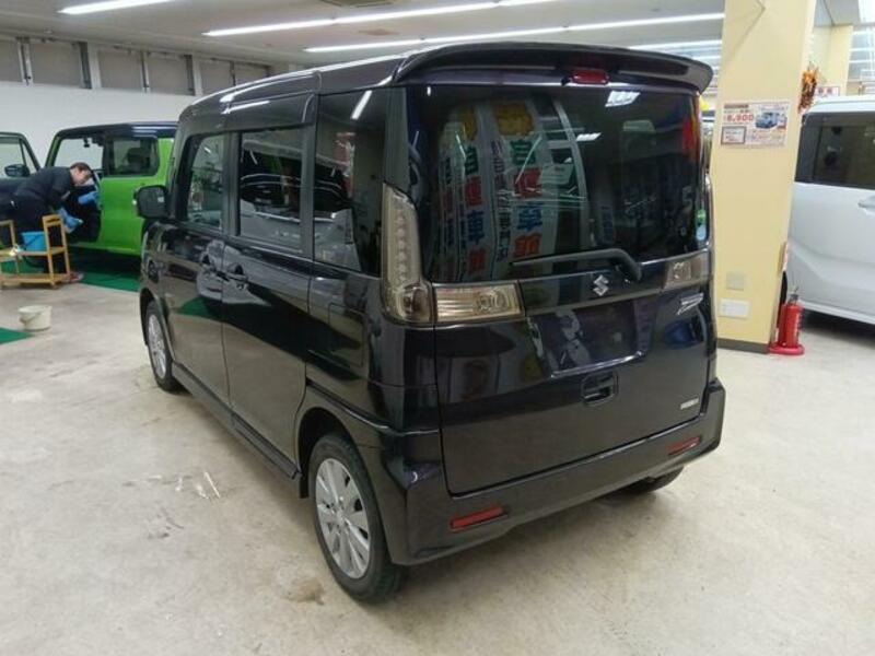 SPACIA CUSTOM