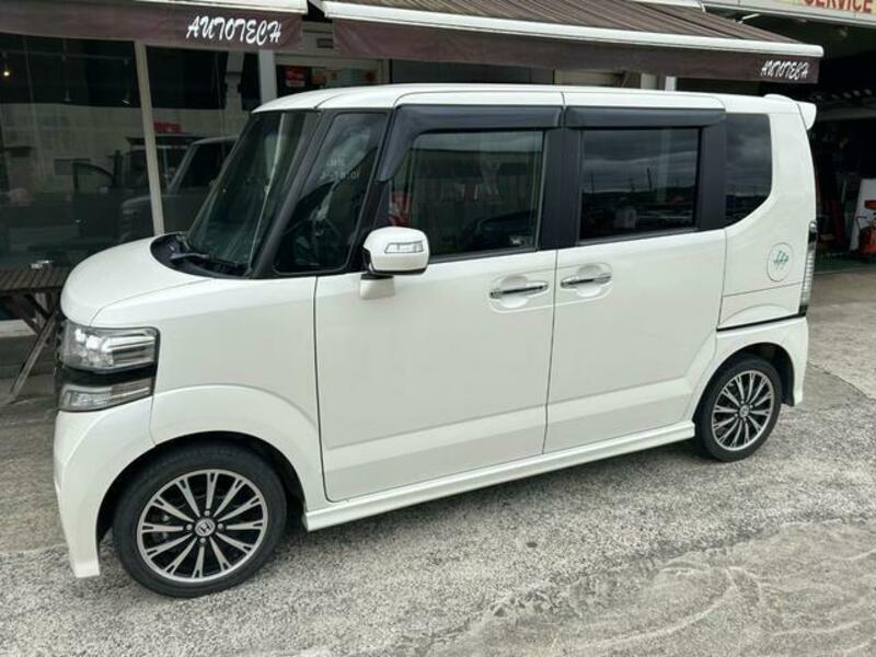 N BOX CUSTOM