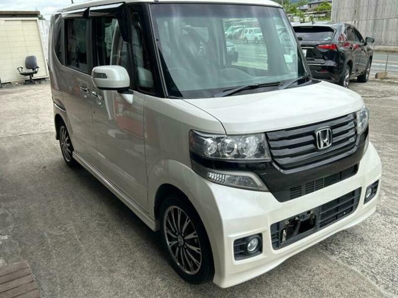N BOX CUSTOM
