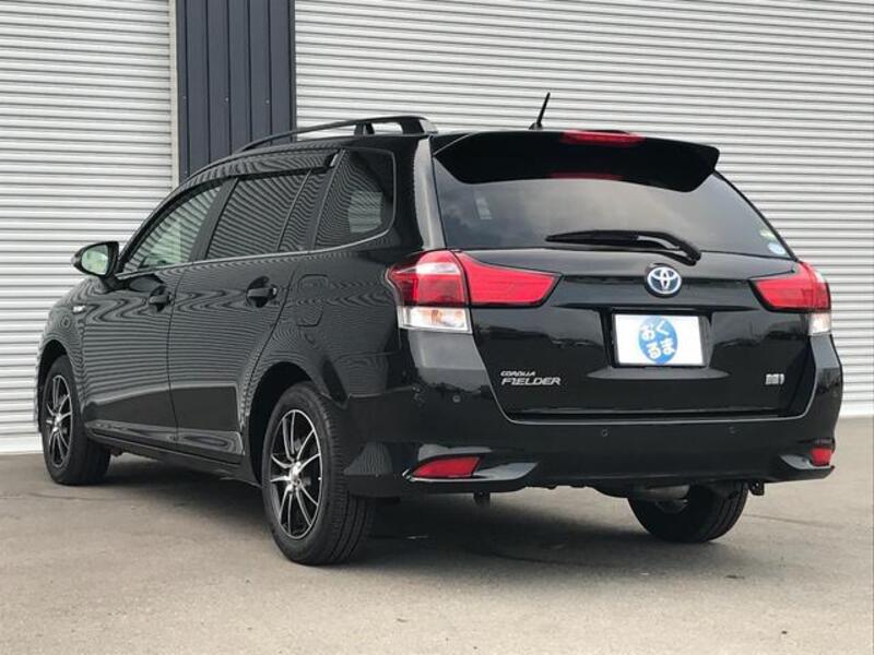 COROLLA FIELDER
