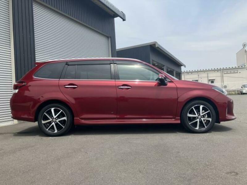 COROLLA FIELDER