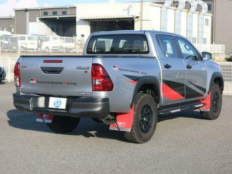 HILUX