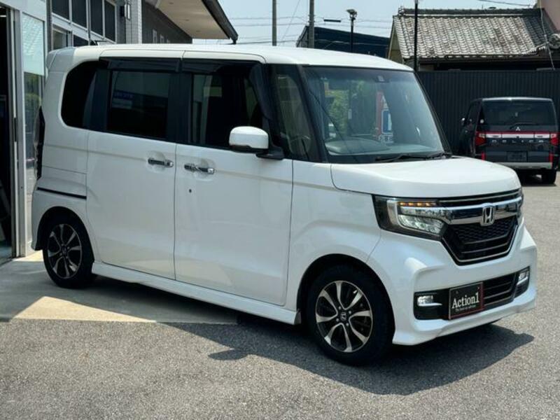 N BOX CUSTOM