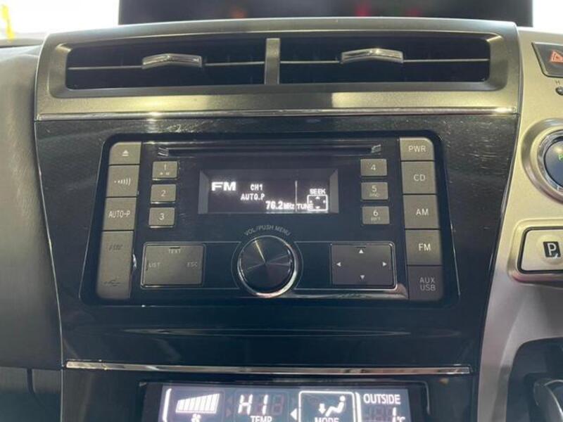 PRIUS ALPHA