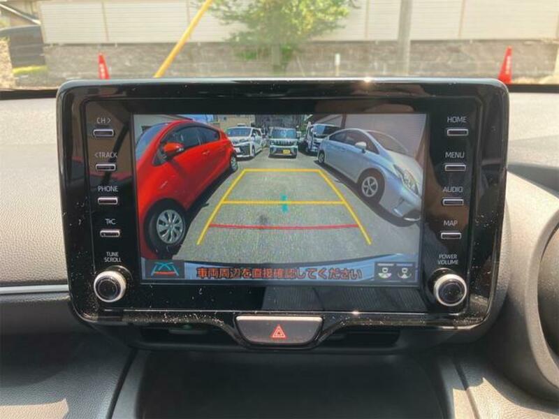 YARIS CROSS