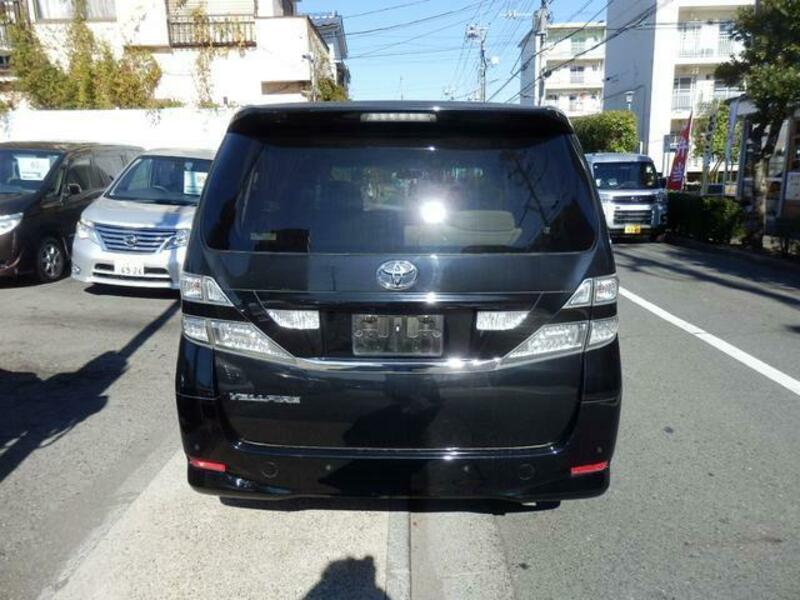 VELLFIRE