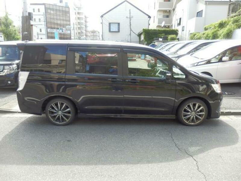 STEPWAGON SPADA
