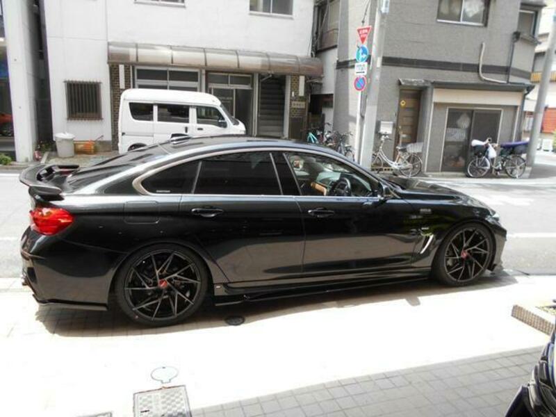 4 SERIES