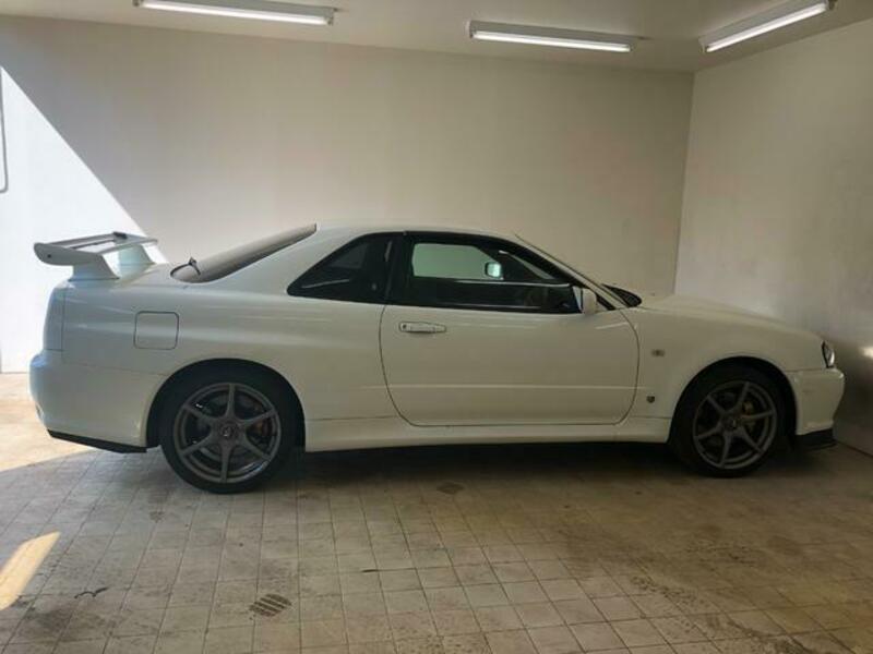 SKYLINE