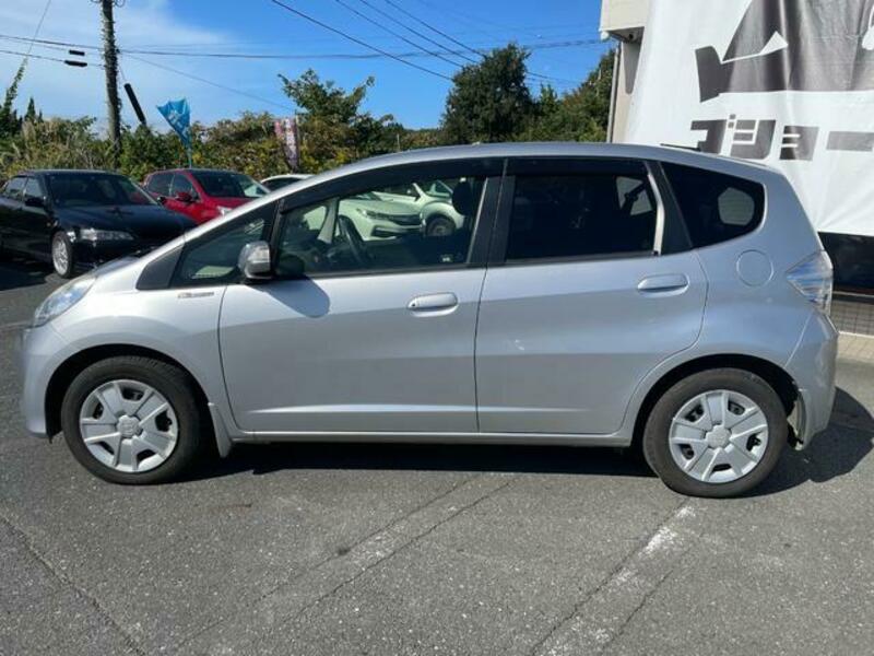FIT HYBRID