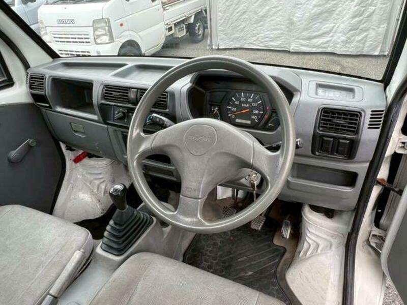 CLIPPER TRUCK