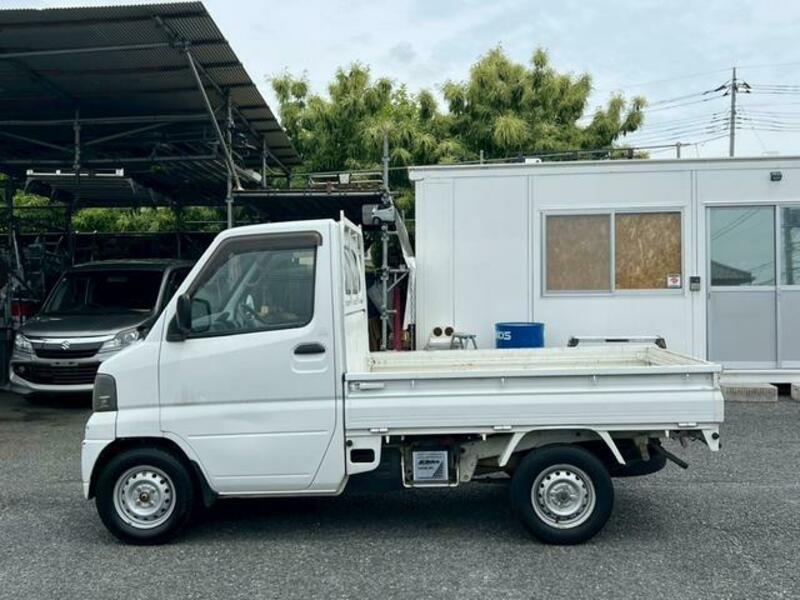 CLIPPER TRUCK