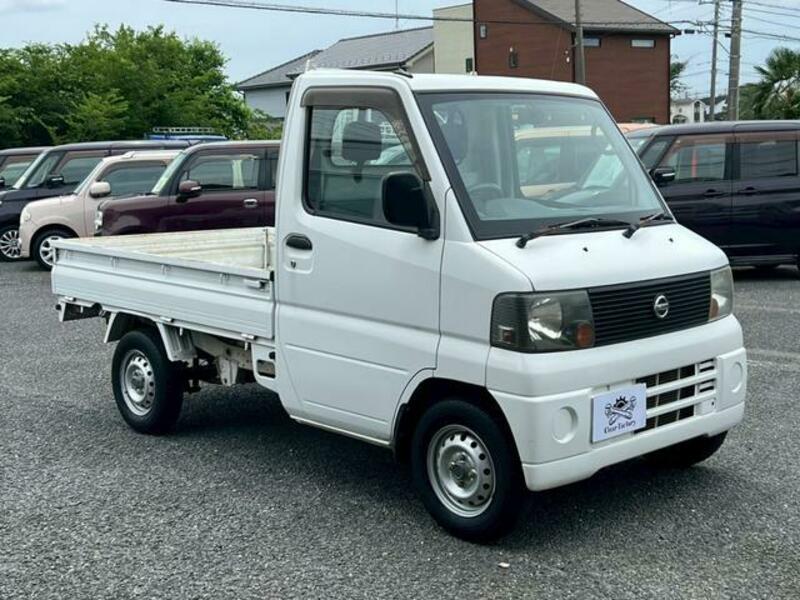NISSAN CLIPPER TRUCK