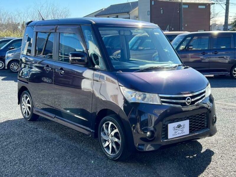 NISSAN ROOX