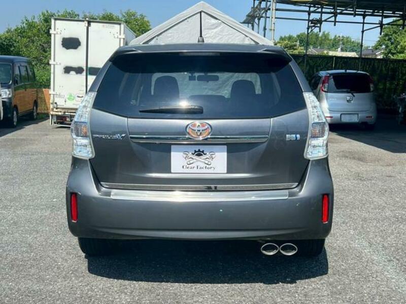PRIUS ALPHA
