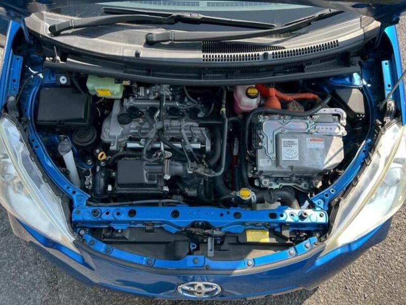 AQUA