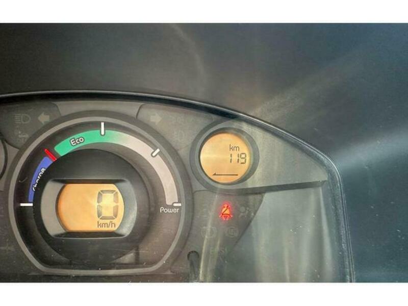 MINICAB MIEV