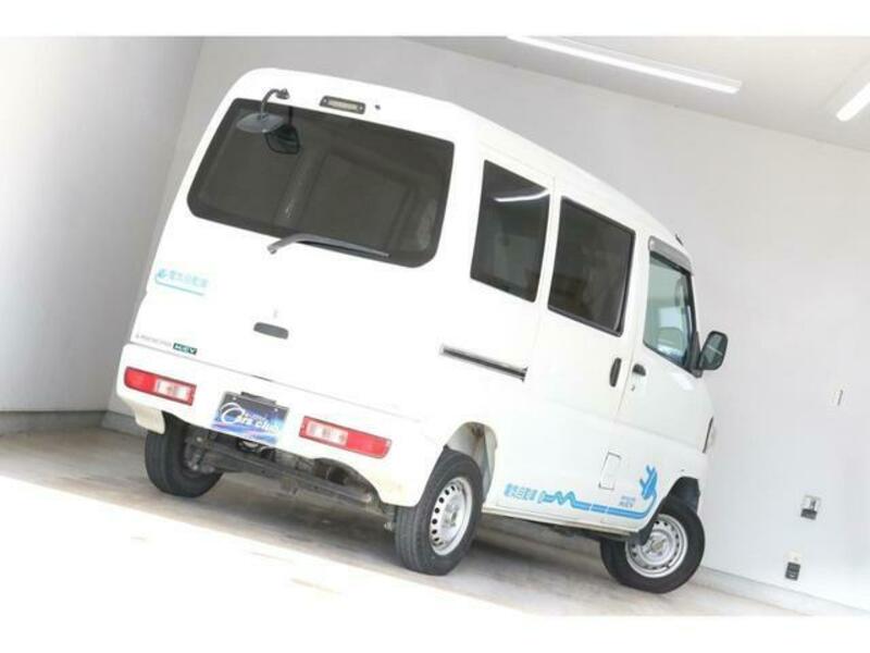MINICAB MIEV