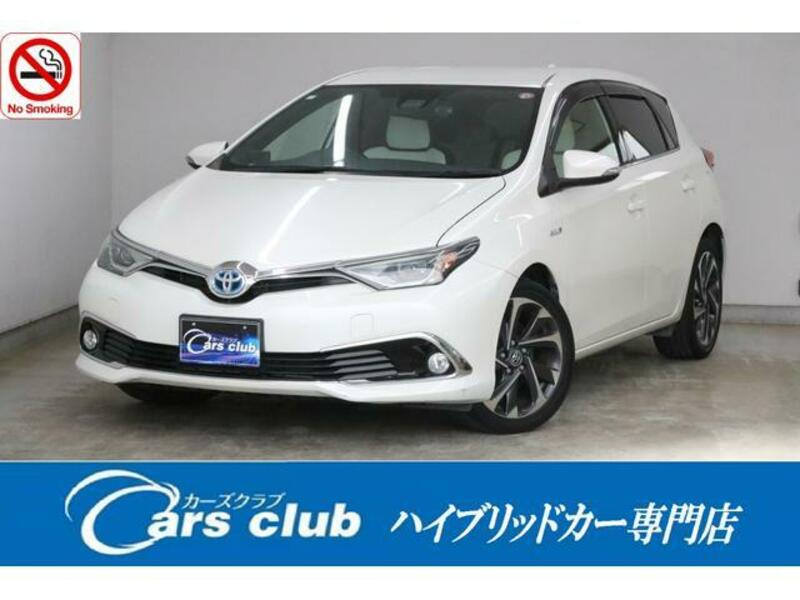 TOYOTA AURIS