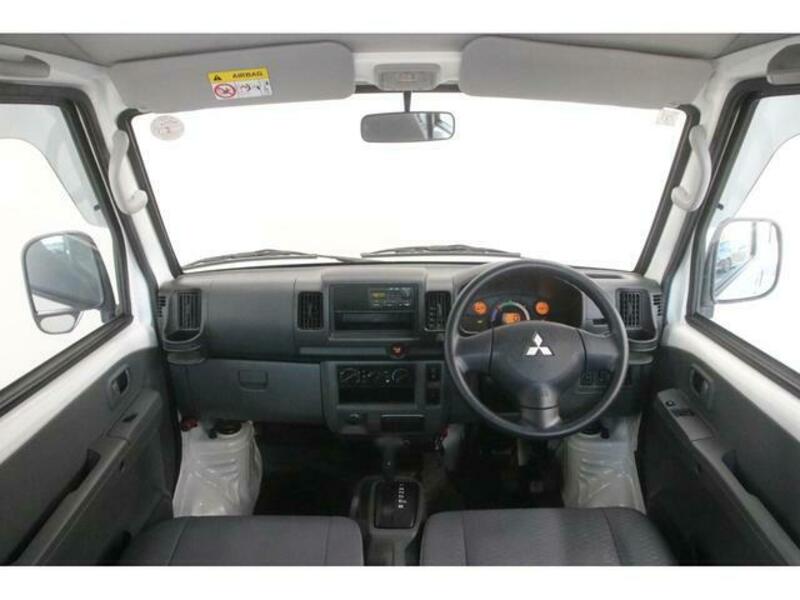 MINICAB MIEV