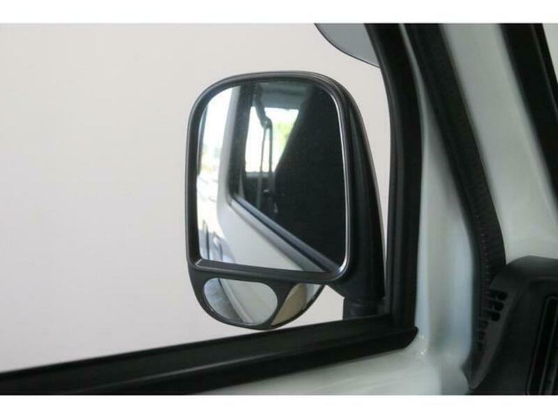 MINICAB MIEV