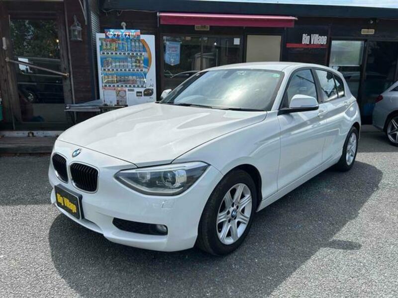 BMW 1 SERIES