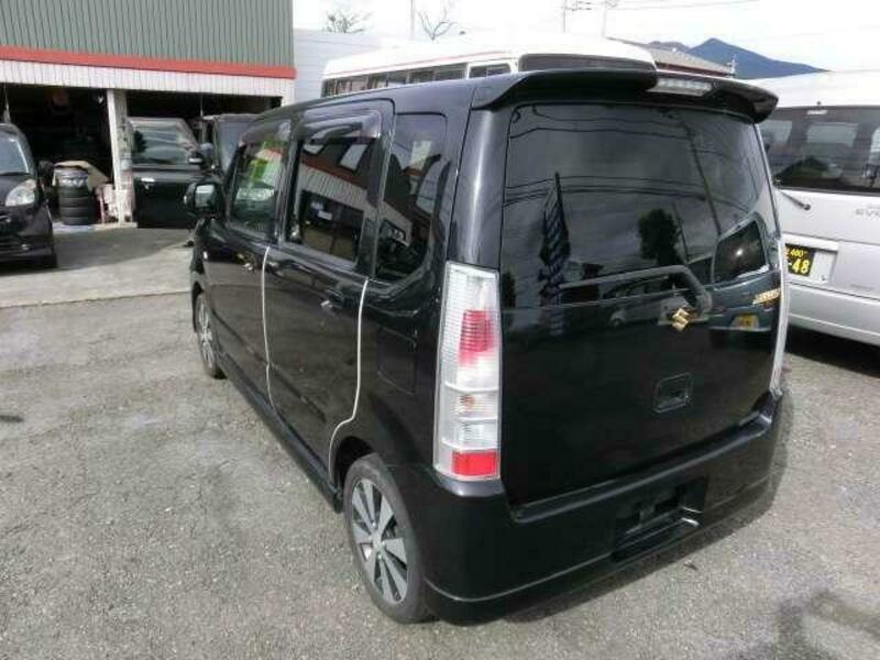 WAGON R