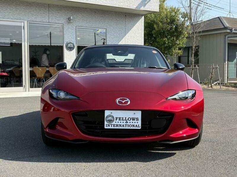 ROADSTER