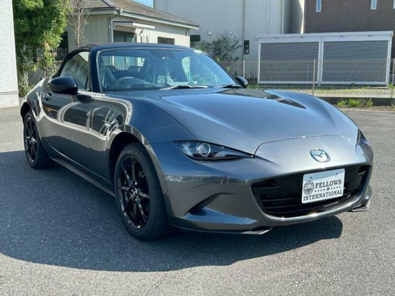 ROADSTER