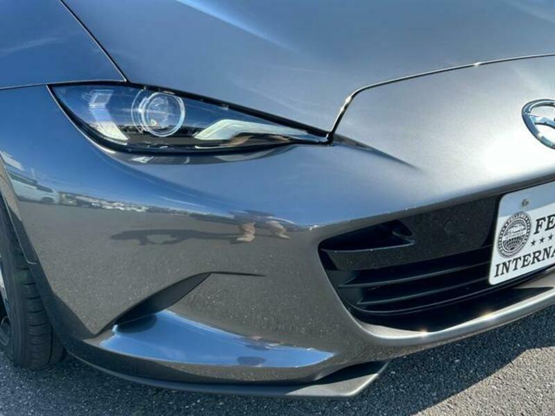 ROADSTER