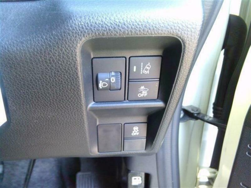 N-VAN