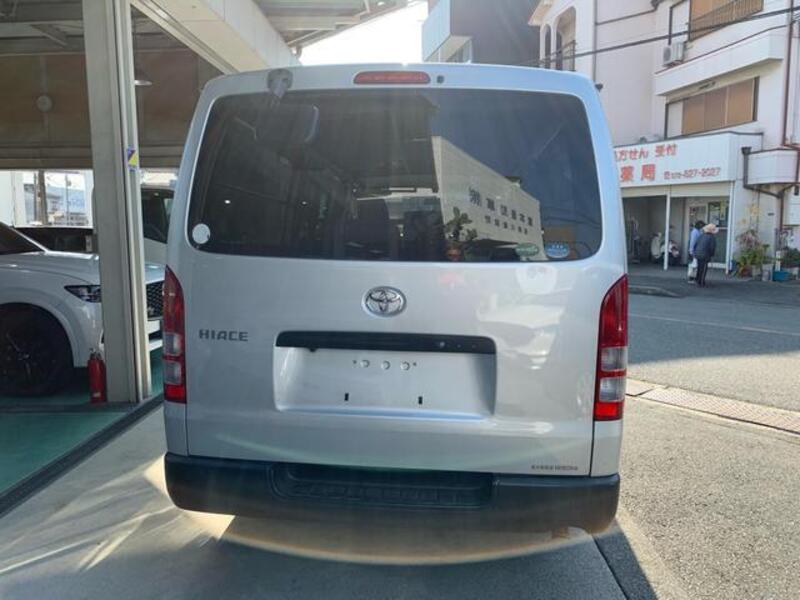 HIACE VAN
