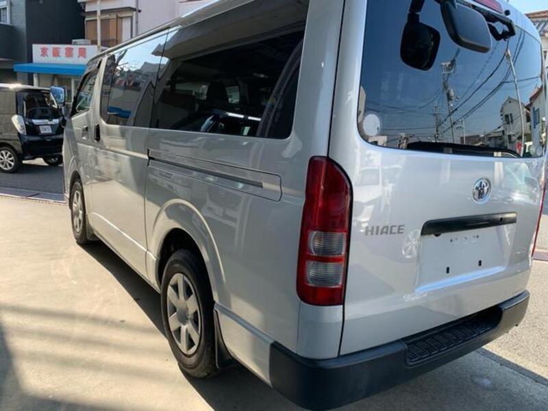 HIACE VAN